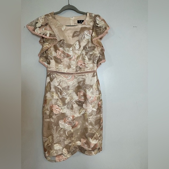 LULU’S Wedding Guest dress - Picture 3 of 6